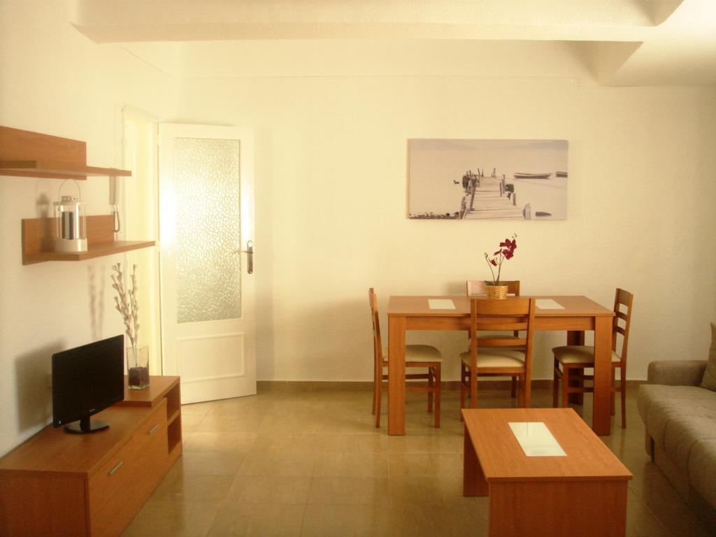 Apartamentos Margoysa I Los Alcázares Zimmer foto